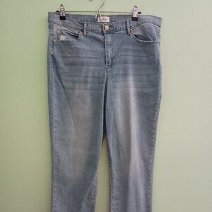 Light Wash Straight Leg Jeans